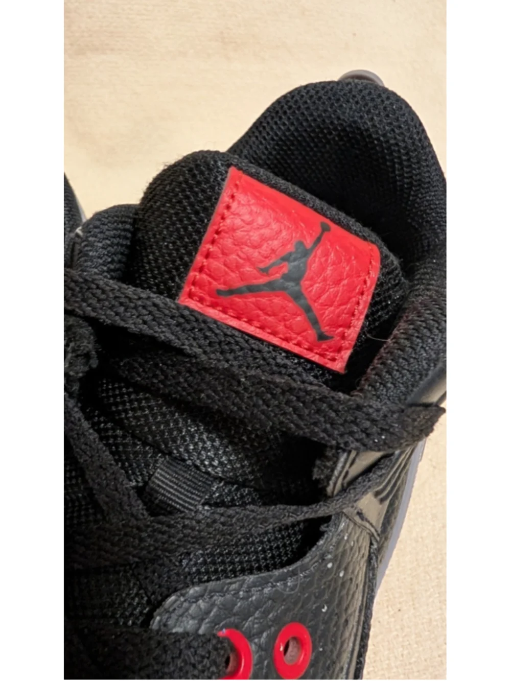 Nike Jordan Grade School Max Aura 5 Shoes, Black Cement Size 6.5Y DZ4352-061 F85